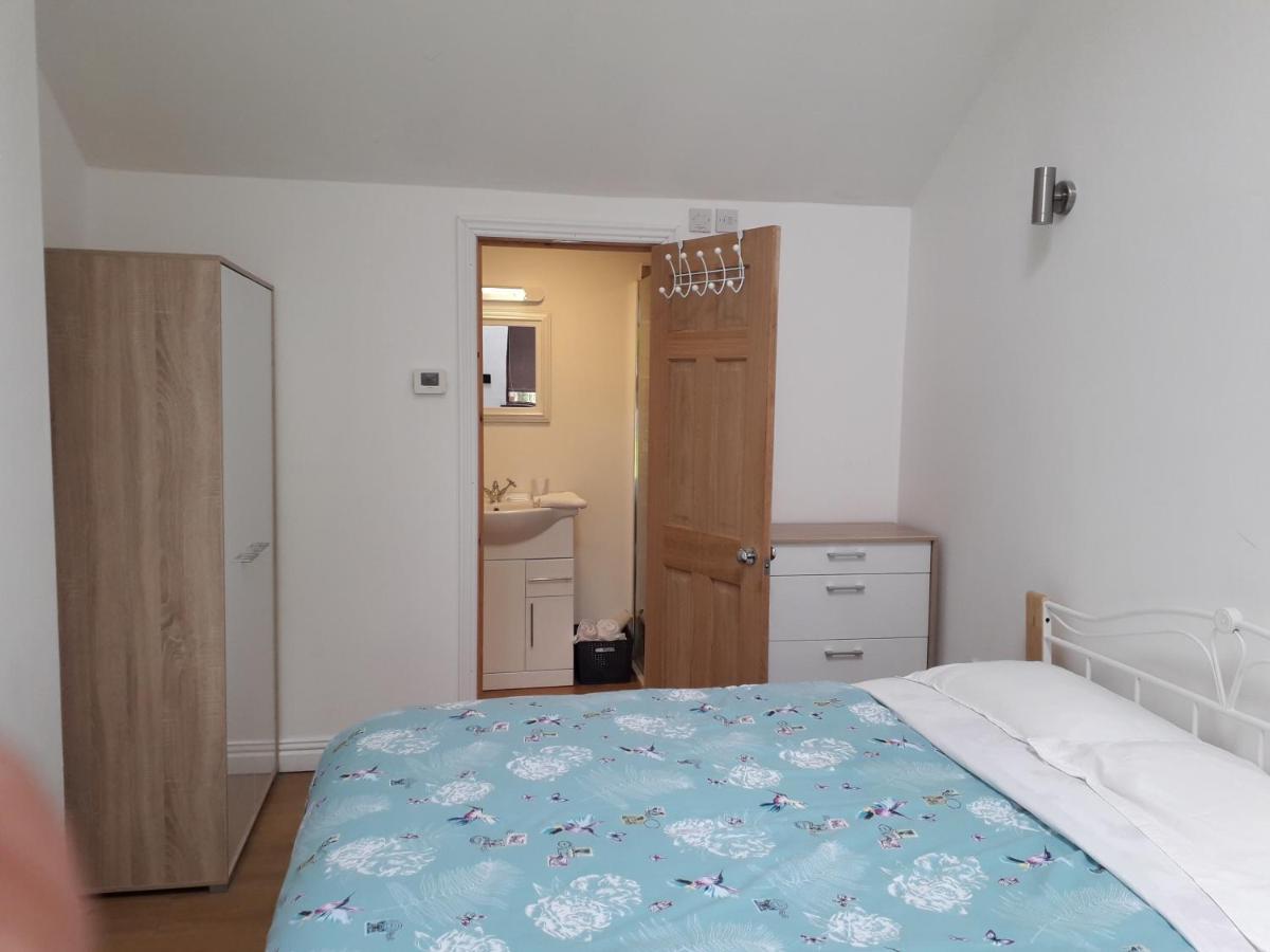 הייל Brook Barn B&B מראה חיצוני תמונה