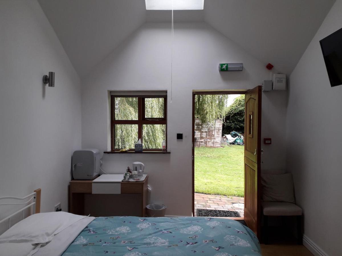 הייל Brook Barn B&B מראה חיצוני תמונה