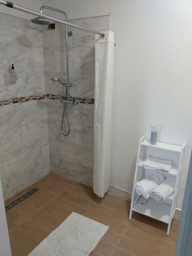 הייל Brook Barn B&B מראה חיצוני תמונה