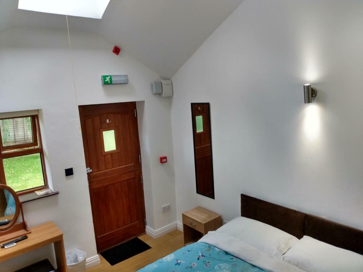 הייל Brook Barn B&B מראה חיצוני תמונה