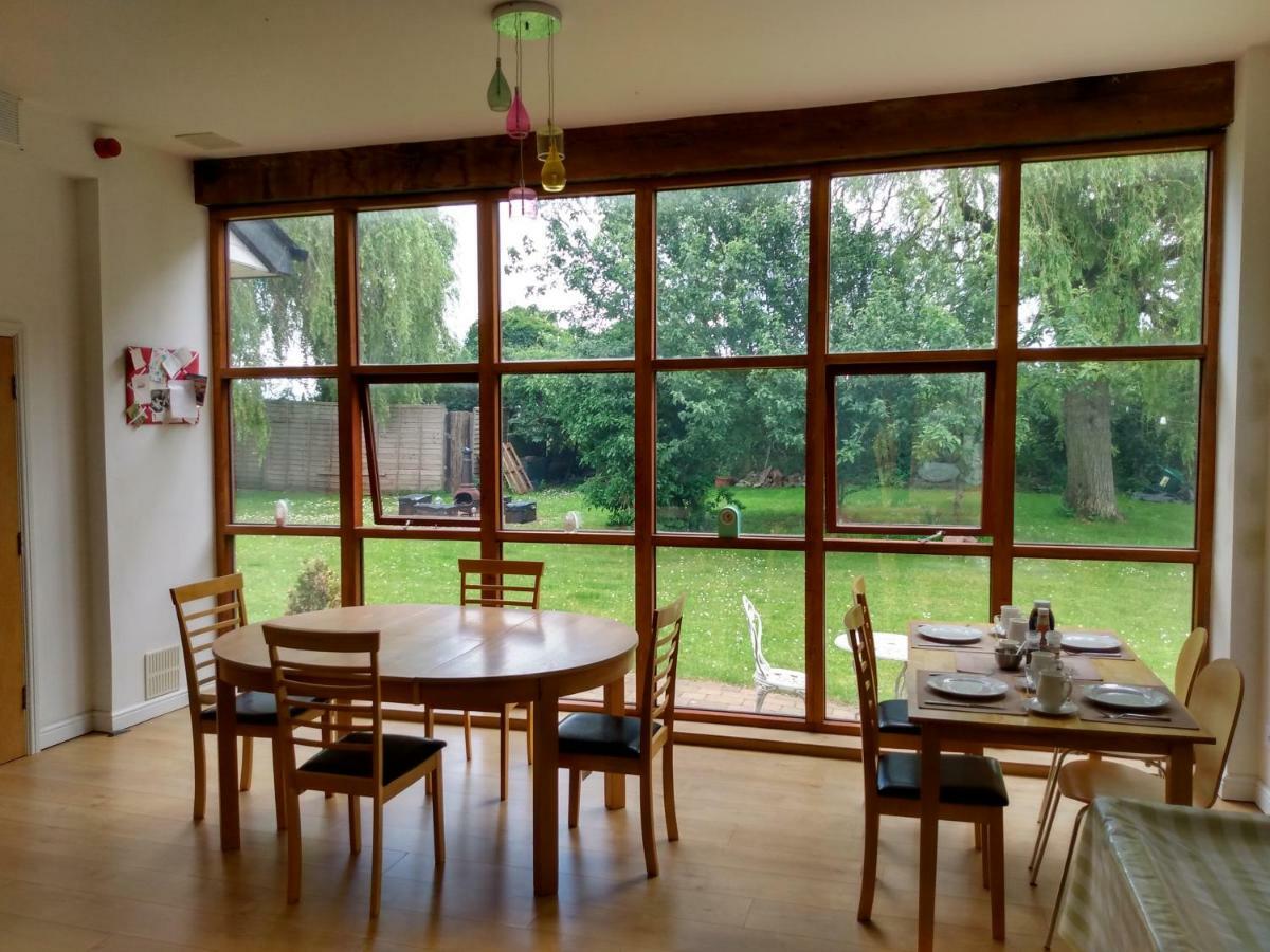הייל Brook Barn B&B מראה חיצוני תמונה